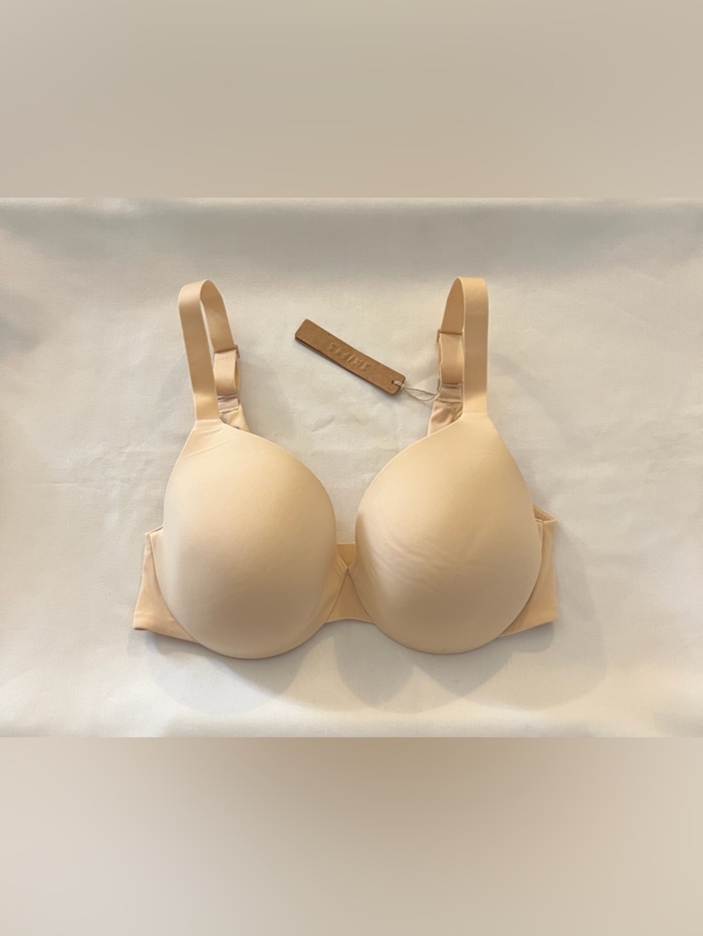 SKIMS SMOOTHING INTIMATES FULL COVERAGE BRA